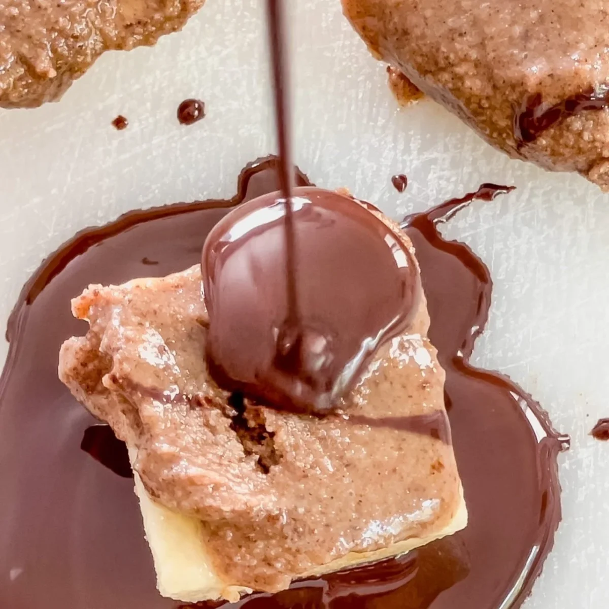 Chocolate Granola Butter Banana Bites