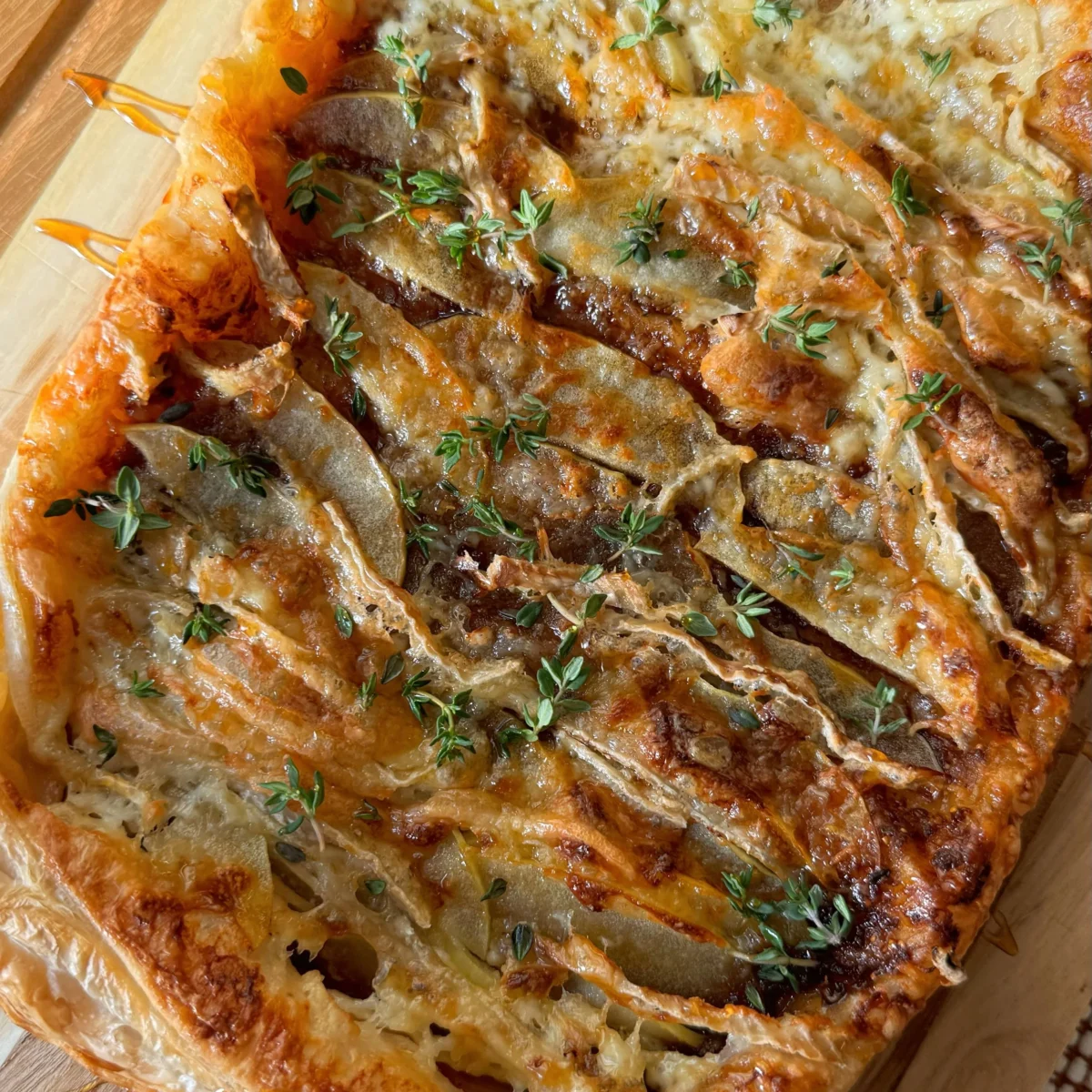 Apple Brie and Fig Tart 