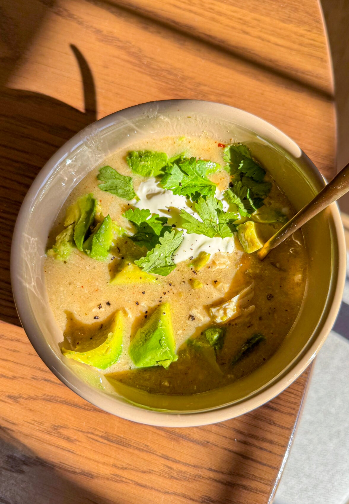 Crockpot Green Chile Chicken Enchilada Soup