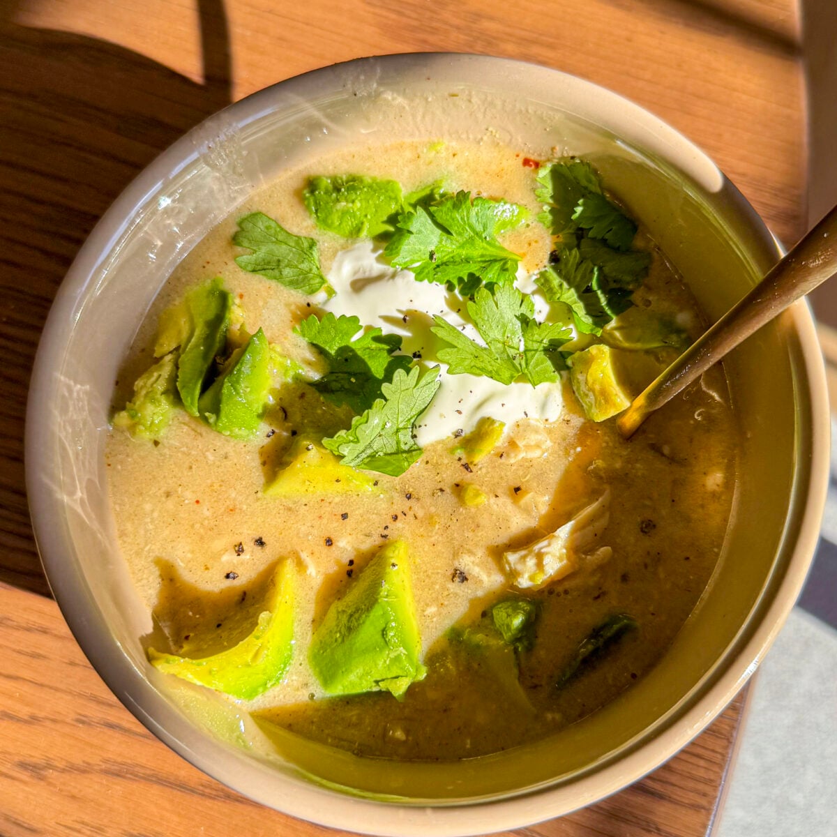Crockpot Green Chile Chicken Enchilada Soup